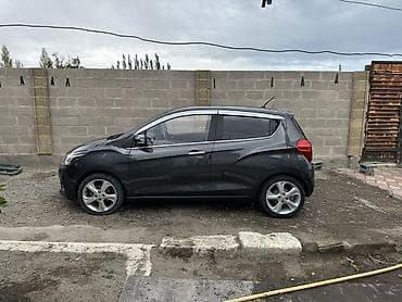 chery arizzo: Chevrolet Spark: 2018 г., Хэтчбэк — 4