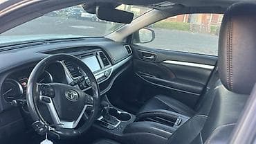 tcl 200: Toyota Highlander: 2019 г., 3.5 л, Автомат, Гибрид, Внедорожник — 4