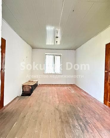 3 room flat: 🏠Продается дом в с. Сокулук 🟡Комнаты: 3 🟡Участок: 6 соток — 4