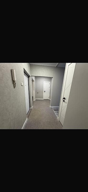 суточные квартиры 7 мкр: 2 комнаты, 52 м², 105 серия, 1 этаж, Свежий ремонт — 1