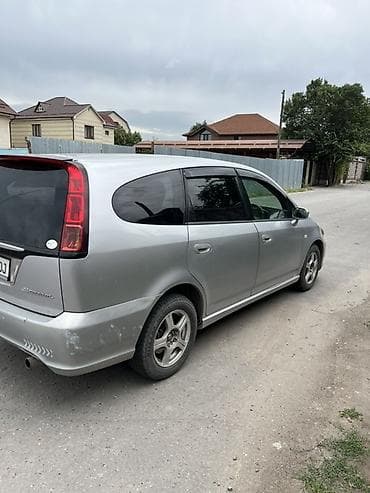 pod: Honda Stream: 2003 г., 2 л, Автомат, Бензин, Универсал — 4