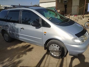 Транспорт: Volkswagen Sharan: 1996 г., 2 л, Механика, Бензин, Минивэн — 3