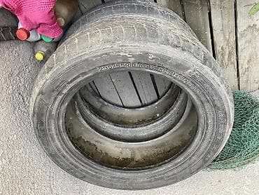 18 шина: Продам резину 
235/55/18
Пара — 1