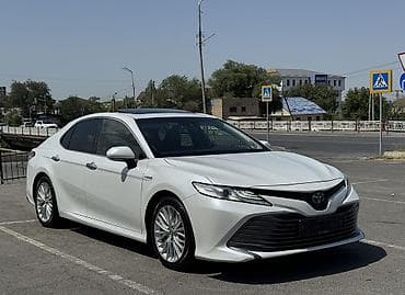 avalon 2017: Toyota Camry: 2018 г., 2.5 л, Вариатор, Гибрид, Седан — 3