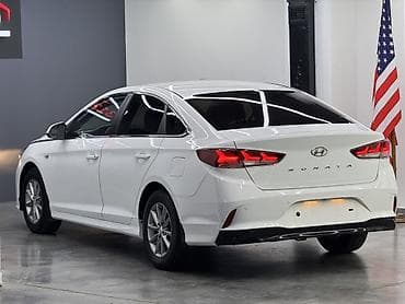 Hyundai Sonata: 2023 г., 2 л, Автомат, Газ, Седан — 5