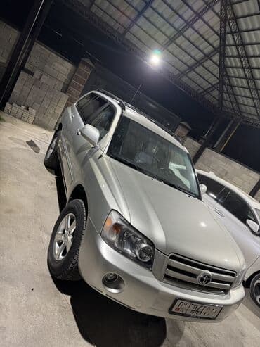 капот на аккорд: Toyota Highlander: 2004 г., 3.3 л, Автомат, Бензиновая, Кроссовер — 3