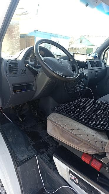 sprinter 515: Mercedes-Benz Спринтер: 2004 г., 2.7 л, Механика, Дизель, Фургон — 2