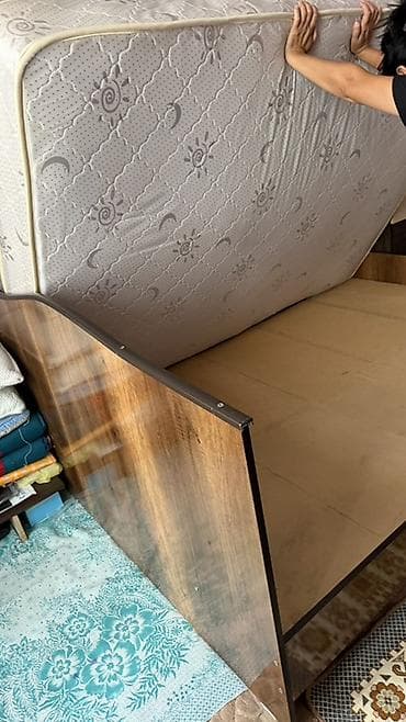 bunk bed: Двуспальная кровать, Б/у, С матрасом, длина - 200 см — 3