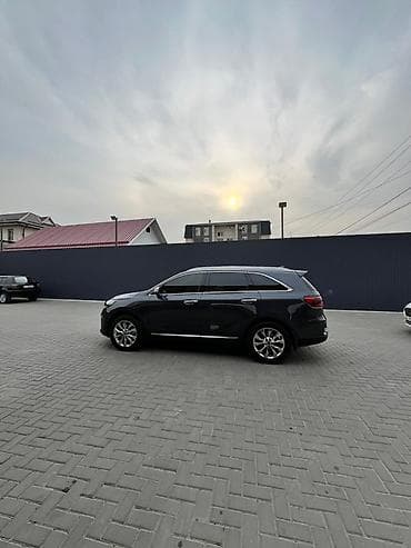 Продажа авто: Kia Sorento: 2019 г., 2 л, Автомат, Дизель, Кроссовер — 4