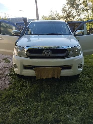тойота хайлукс: Toyota Hilux: 2010 г., Механика, Дизель, Пикап — 2
