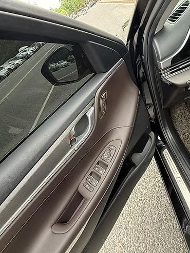 Hyundai Grandeur: 2019 г., 2.4 л, Автомат, Гибрид, Седан — 7