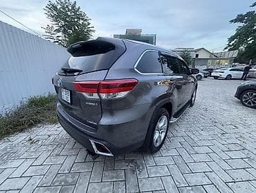 жугли 7: Toyota Highlander: 2019 г., 3.5 л, Вариатор, Гибрид, Кроссовер — 3
