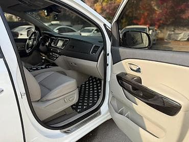 reno t: Kia Carnival: 2020 г., 2.2 л, Автомат, Дизель, Минивэн — 9