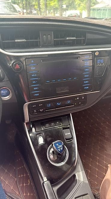 corolla: Toyota Corolla: 2019 г., 1.8 л, Автомат, Электромобиль, Седан — 6