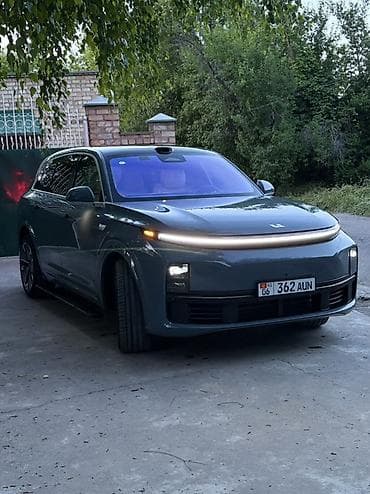 s 221: Lixiang L7: 2025 г., Электромобиль, Кроссовер — 3