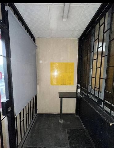 Коммерциялык мүлк: Юг-2 Срочно сдается в аренду обменку или ломбард в нежилом помещении — 2