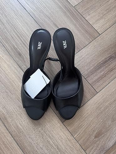 Сабо: Женские мюли ZARA - Цвет: черный - Формат: открытый мыс, широкий — 3