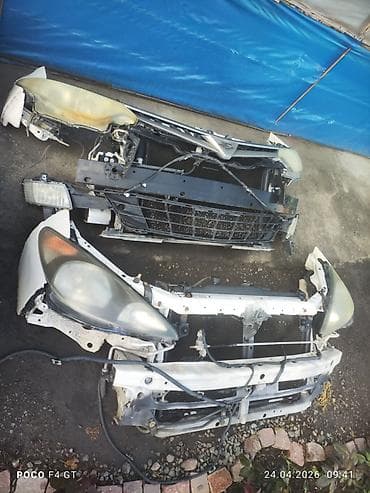 барьер фильтр: Бампер Toyota, Б/у, Оригинал — 2