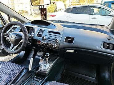 civic: Honda Civic: 2007 г., Автомат, Бензин, Седан — 3