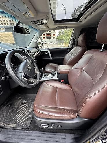 Транспорт: Toyota 4Runner: 2019 г., 4 л, Автомат, Бензин, Внедорожник — 10