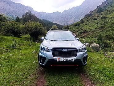 авто прикуриватель: Subaru Forester: 2019 г., 2.5 л, Бензин — 2