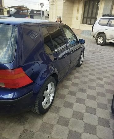 dewoo lanos: Volkswagen Golf: 2004 г., 1.6 л, Автомат, Газ, Хэтчбэк — 2