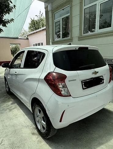 w210 e280: Chevrolet Spark: 2018 г., 1 л, Автомат, Хэтчбэк — 2