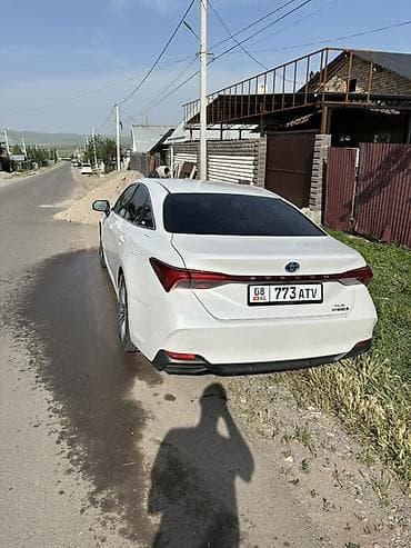 леопард авто: Toyota Avalon: 2019 г., 2.5 л, Гибрид, Седан — 9