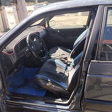 салон на гольф 2: Volkswagen Passat: 1989 г., 1.9 л, Механика, Дизель, Седан — 3