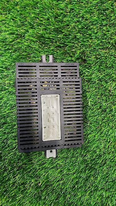 е63: Блок контроля исправности ламп е60 е65 е63 9 137 775 Год2007 В — 3