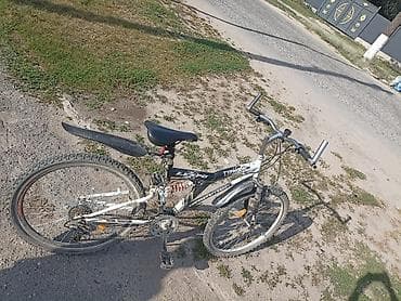 Спорт жана хобби: Горный велосипед Forward Typhoon - Тип: MTB, двуподвес (передняя — 2