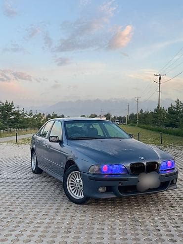 sprinter 315: BMW 525: 2001 г., 2.5 л, Автомат, Бензин, Седан — 2
