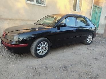 Транспорт: Hyundai Avante: 2002 г., 1.8 л, Механика, Бензин, Хэтчбэк — 3