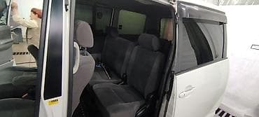platz vitz: Toyota Voxy: 2003 г., 2 л, Автомат, Бензин, Минивэн — 9
