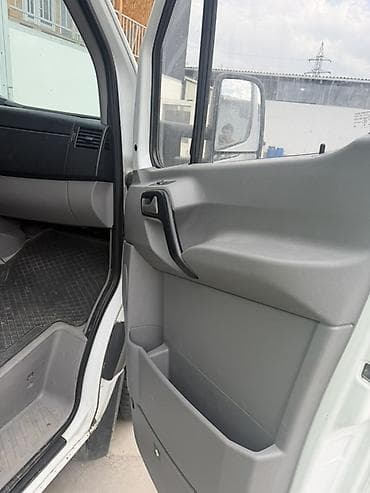 audi q4: Mercedes-Benz Спринтер: 2011 г., 3 л, Механика, Дизель, Фургон — 3