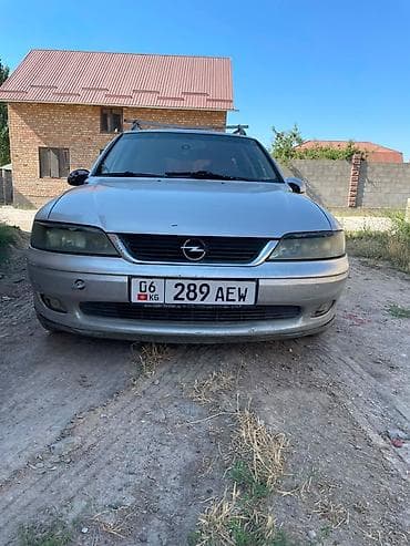 Opel Vectra: 2000 г., 1.8 л, Механика, Бензин, Универсал