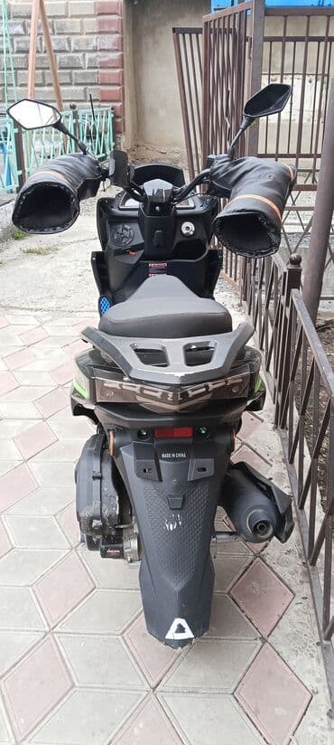 максим скутер: Макси-скутер 180 куб. см, Бензин, Б/у — 3