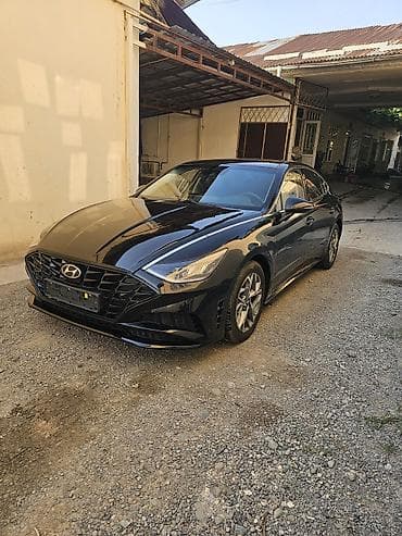 Транспорт: Hyundai Sonata: 2022 г., 2 л, Автомат, Бензин, Седан — 1