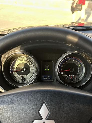 мицу: Mitsubishi Pajero: 2011 г., 3 л, Автомат, Бензин, Внедорожник — 7