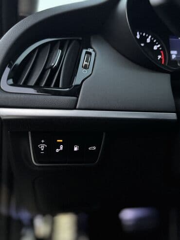 срочно продаю в связи с переездом: Kia : 2017 г., 2 л, Автомат, Бензин, Седан — 13