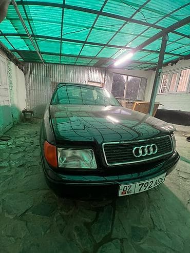 обшивка на гольф 4: Audi 100: 1993 г., 2.3 л, Механика, Седан — 4