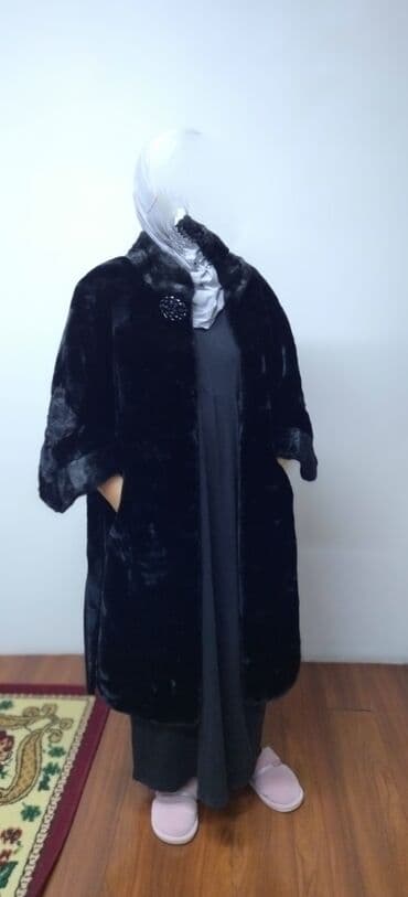 armani exchange: Шуба мягкая красивая размер 46 продаю, состояние отличное супер — 2