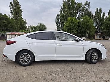 land cr: Hyundai Elantra: 2019 г., 1.6 л, Автомат, Бензин, Седан — 4