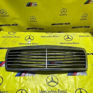 Решетка радиатора Mercedes-Benz 2002 г., Б/у, Оригинал at lalafo.kg Решетка радиатора Mercedes-Benz 2002 г., Б/у, Оригинал