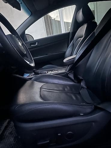 Продажа авто: Kia K5: 2019 г., 2 л, Автомат, Газ, Седан — 7
