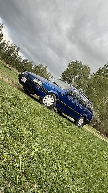 перья: Volkswagen Passat Variant: 1991 г., 1.8 л, Ручные, Бензин, Универсал — 8