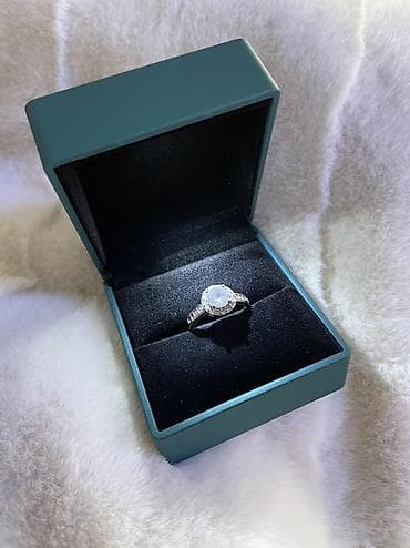 Коробочки для ювелирных изделий с подсветкой - Назначение: футляры