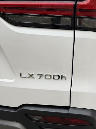 step 2: Lexus LX: 2026 г., 3.5 л, Автомат, Гибрид, Внедорожник — 10