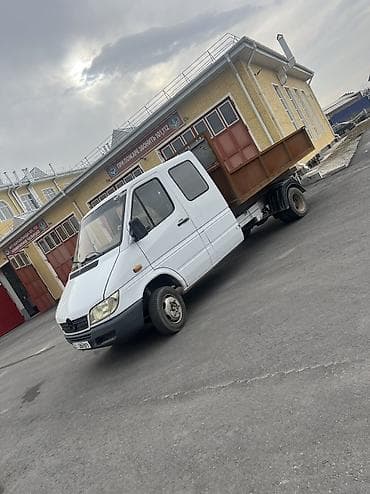 Mercedes-Benz Спринтер: 2001 г., 2.2 л, Ручные, Дизель, Бус at lalafo.kg Mercedes-Benz Спринтер: 2001 г., 2.2 л, Ручные, Дизель, Бус