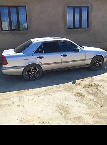 814 ман: Mercedes-Benz C-Class: 1993 г., 1.8 л, Механика, Бензин, Седан — 2
